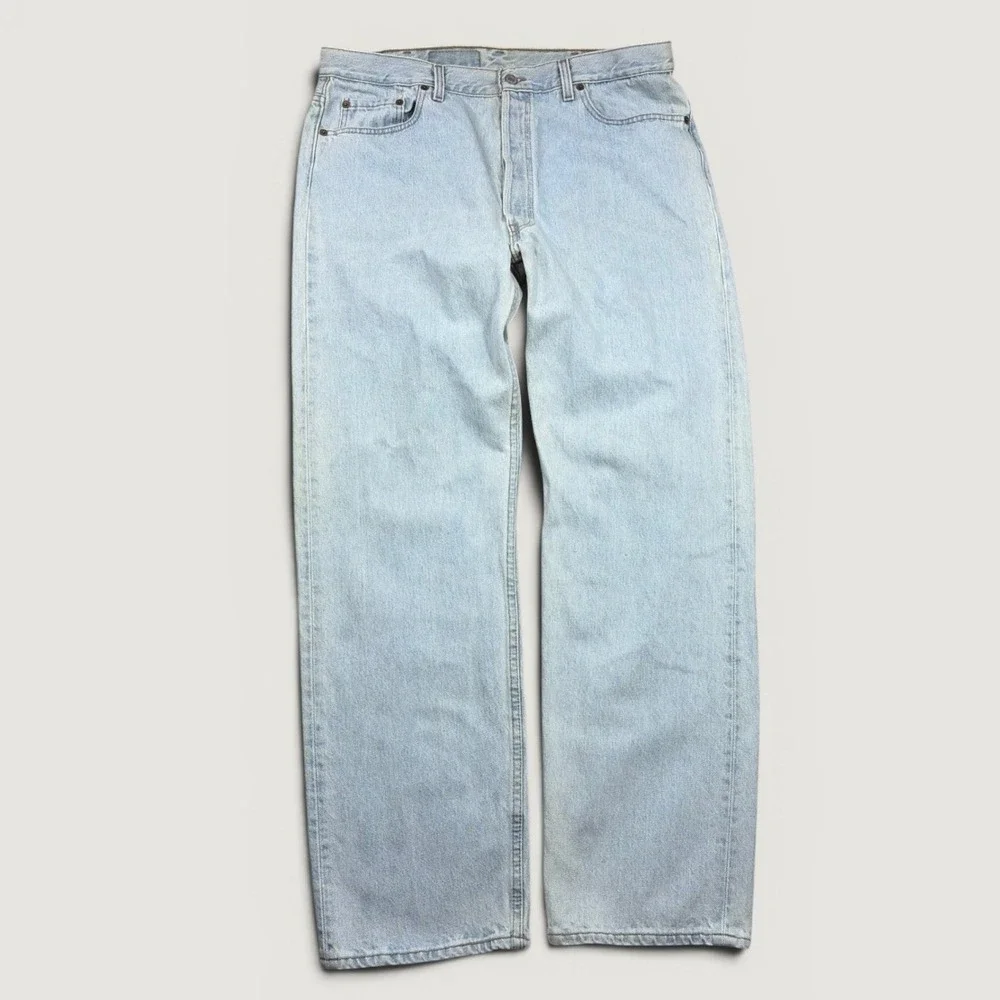 Vintage Levi's 501 Jeans Mens 40x32 Light Blue USA Made 90s Straight Leg Denim